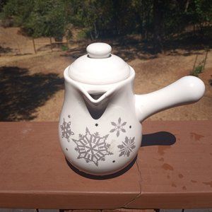 Free-Macy's Hot Chocolate Pot
